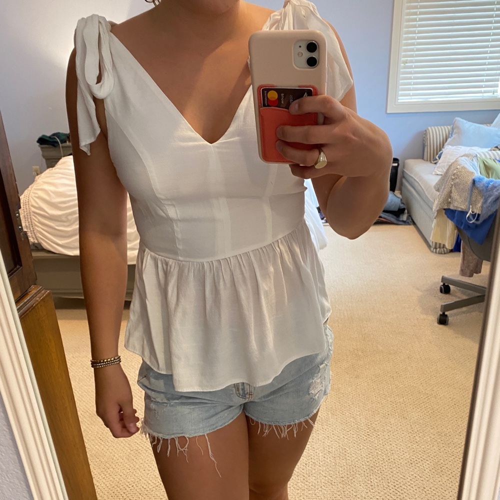 White top!!